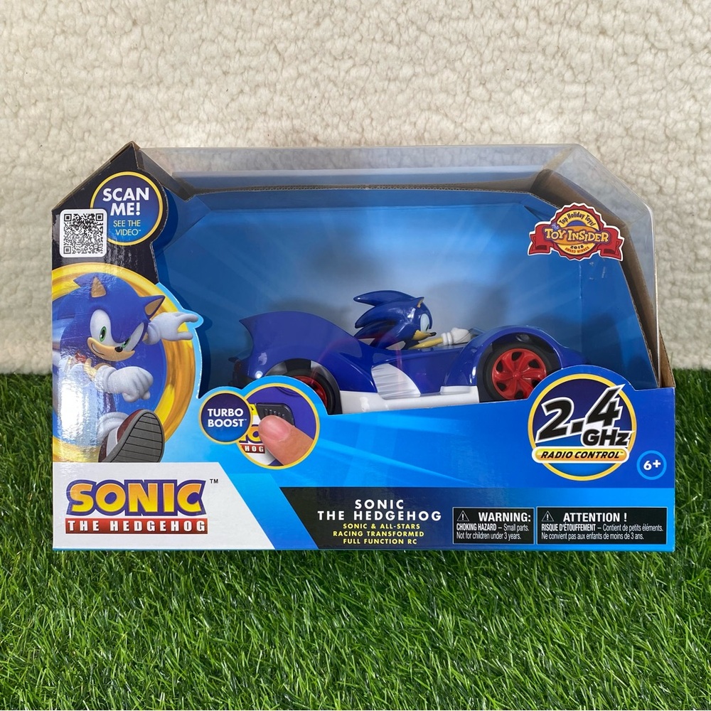 Sonic the Hedgehog Remote Control Car with Turbo Boost 2.4 GHz Blue Red Wheels